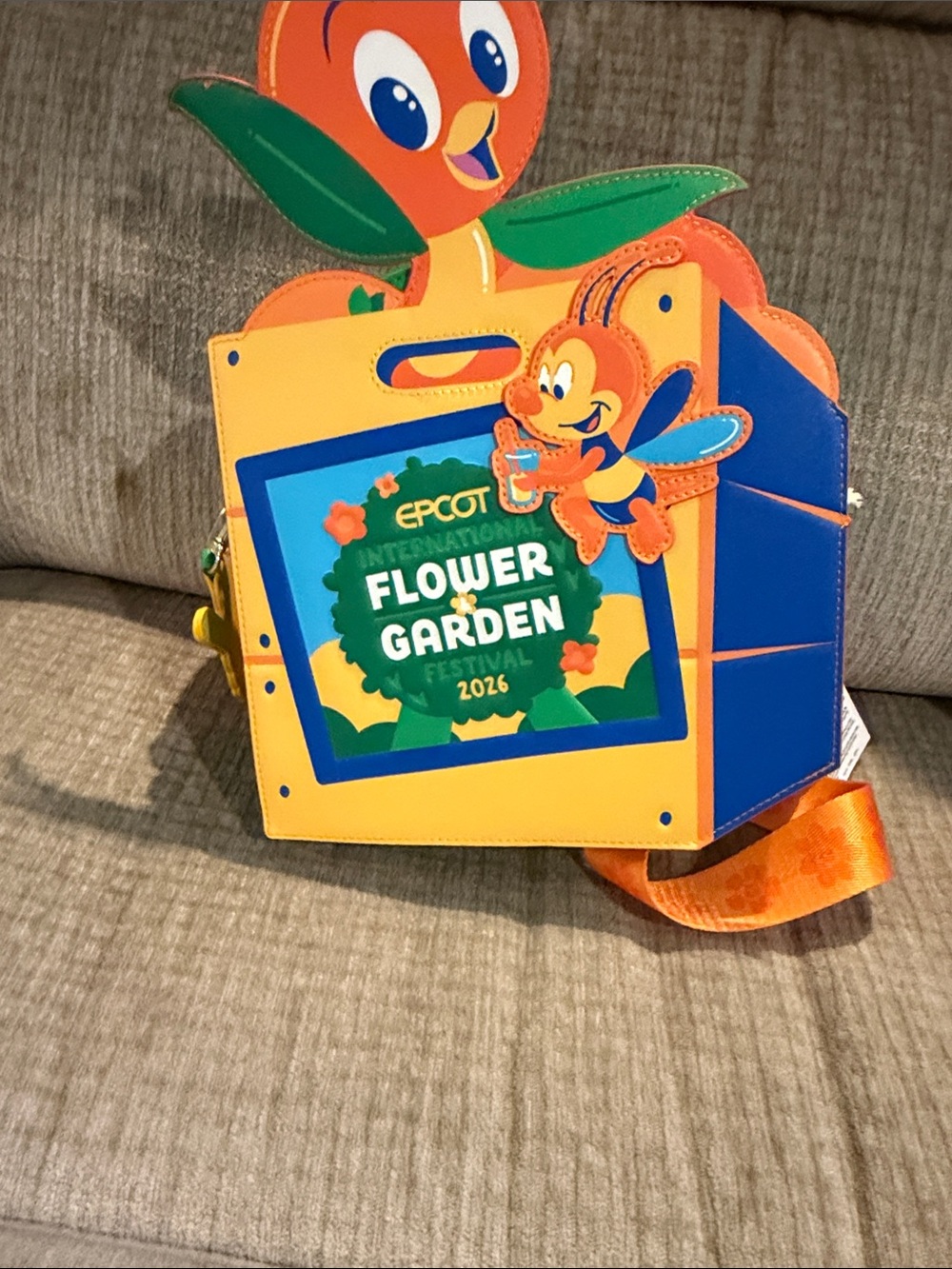 Disney’s EPCOT Flower & Garden Orange Bird Crossbody Bag 2026 - Picture 12 of 13